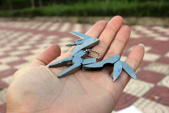 Kiềm đa năng xếp gọn