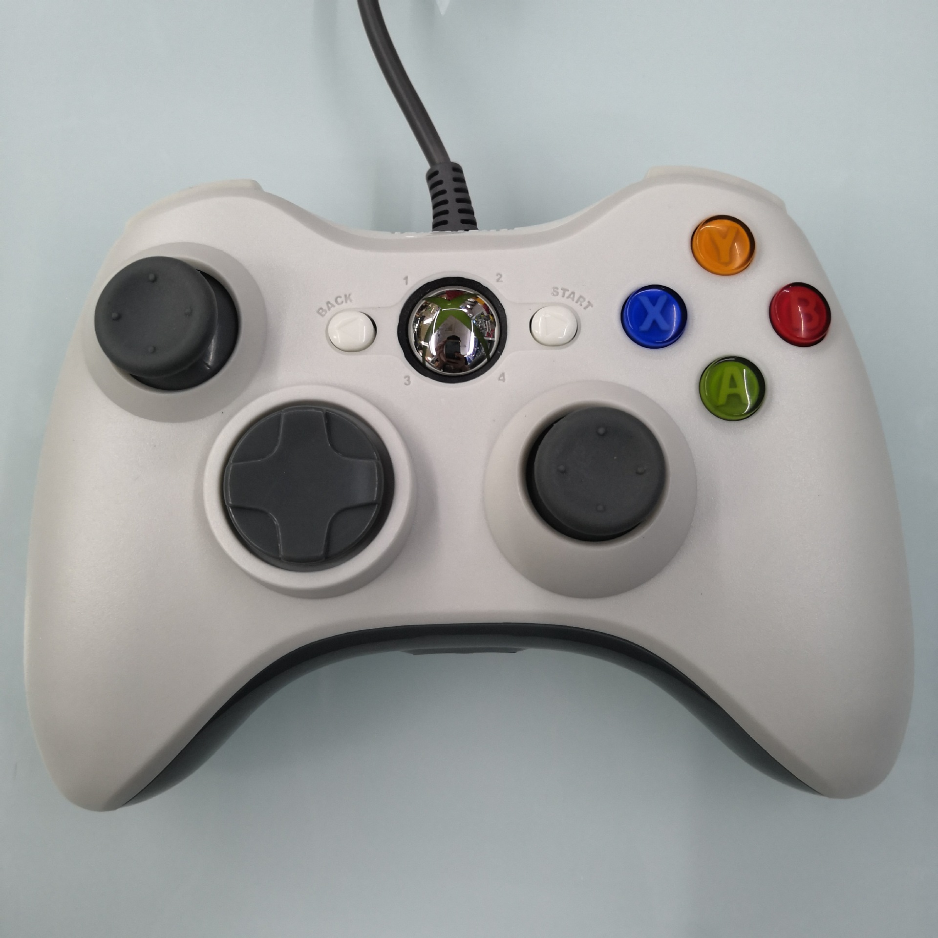 Bộ điều khiển có dây xbox360