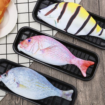 Hộp bút hình cá 3D