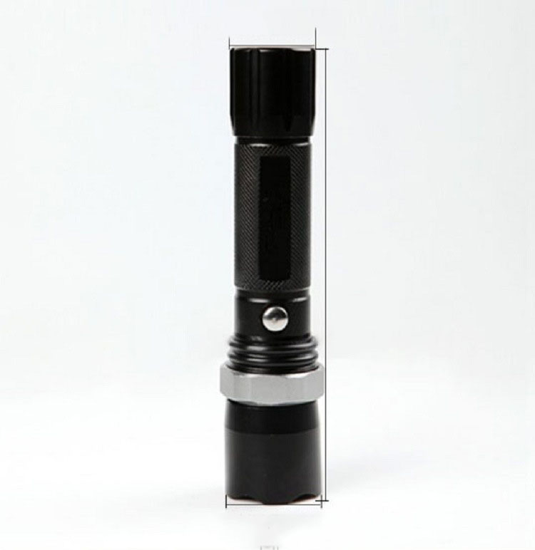 Đèn pin flash Q5