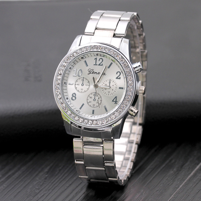 Đồng hồ Geneve đính đá