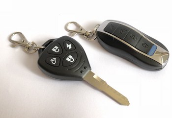 Khóa Chống Trộm Xe Máy Bằng Remote Alarm
