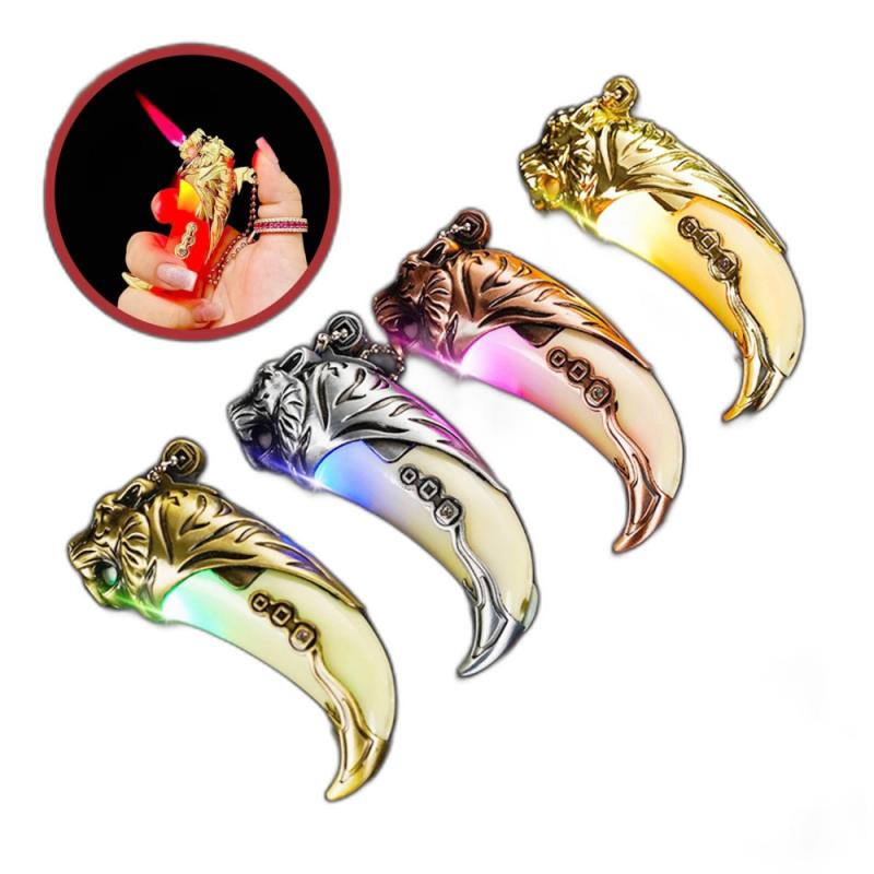 Bật lửa móc khóa hình nanh hổ có đèn nhấp nháy - (xài gas)